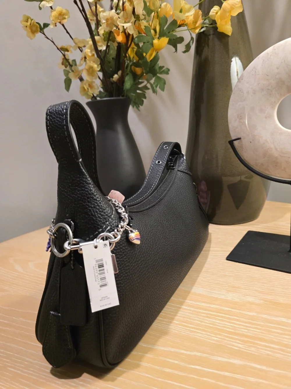Coach Blk Leather Pebble Shoulder